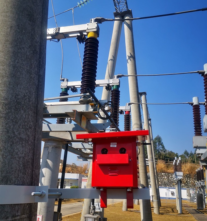 通訊智能型超聲波驅(qū)鳥(niǎo)器 通訊智能型超聲波驅(qū)鳥(niǎo)器