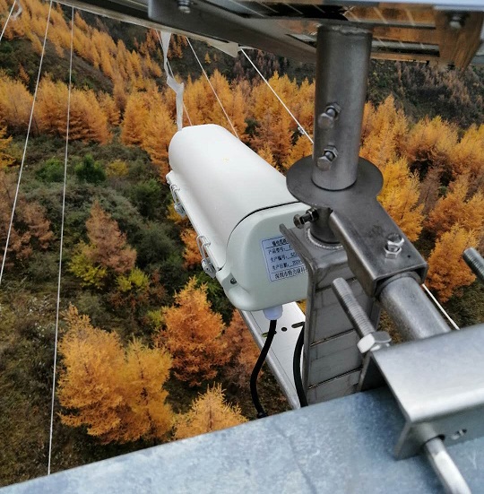 輸電線路智能監(jiān)拍裝置 輸電線路智能監(jiān)拍裝置